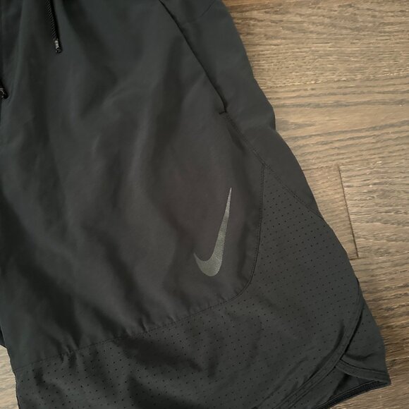Nike Dri-FIT Flex Rep Pro Shorts - 8" Inseam - Size Small - Picture 2 of 4
